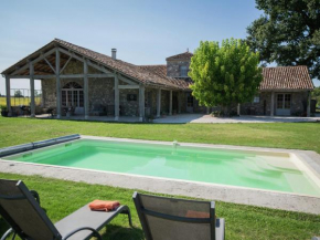 Charming mansion with swimming pool